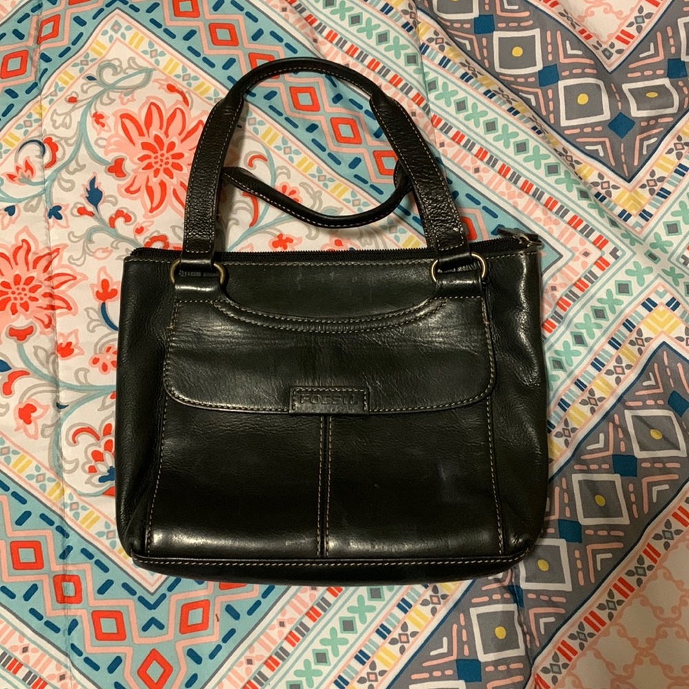 Small Black Fossil purse